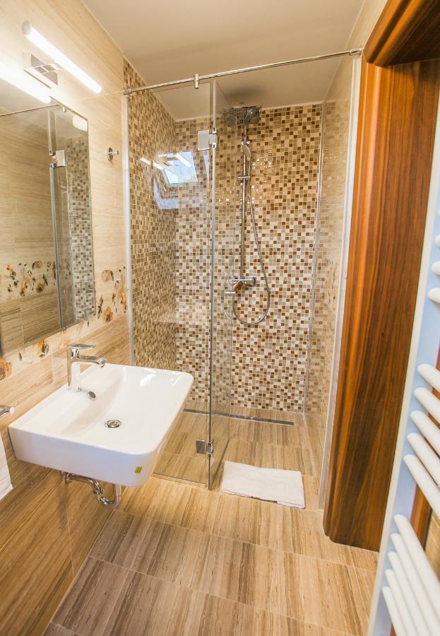Villa Boutique Arnica Braşov Eksteriør bilde
